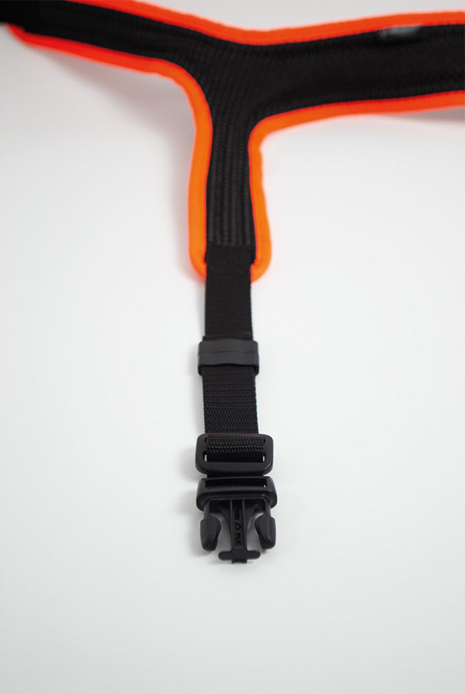 Mantrailing V Geschirr mit LED mit Laufrolle schwarz/leuchtorange XL
