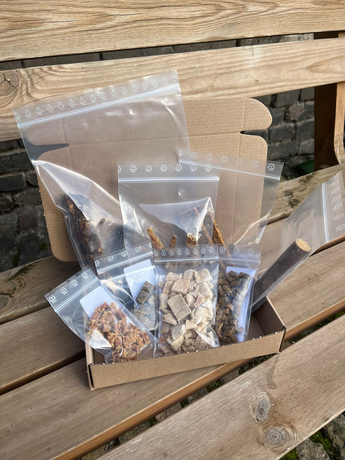 Naschkiste in verschiedenen Sorten