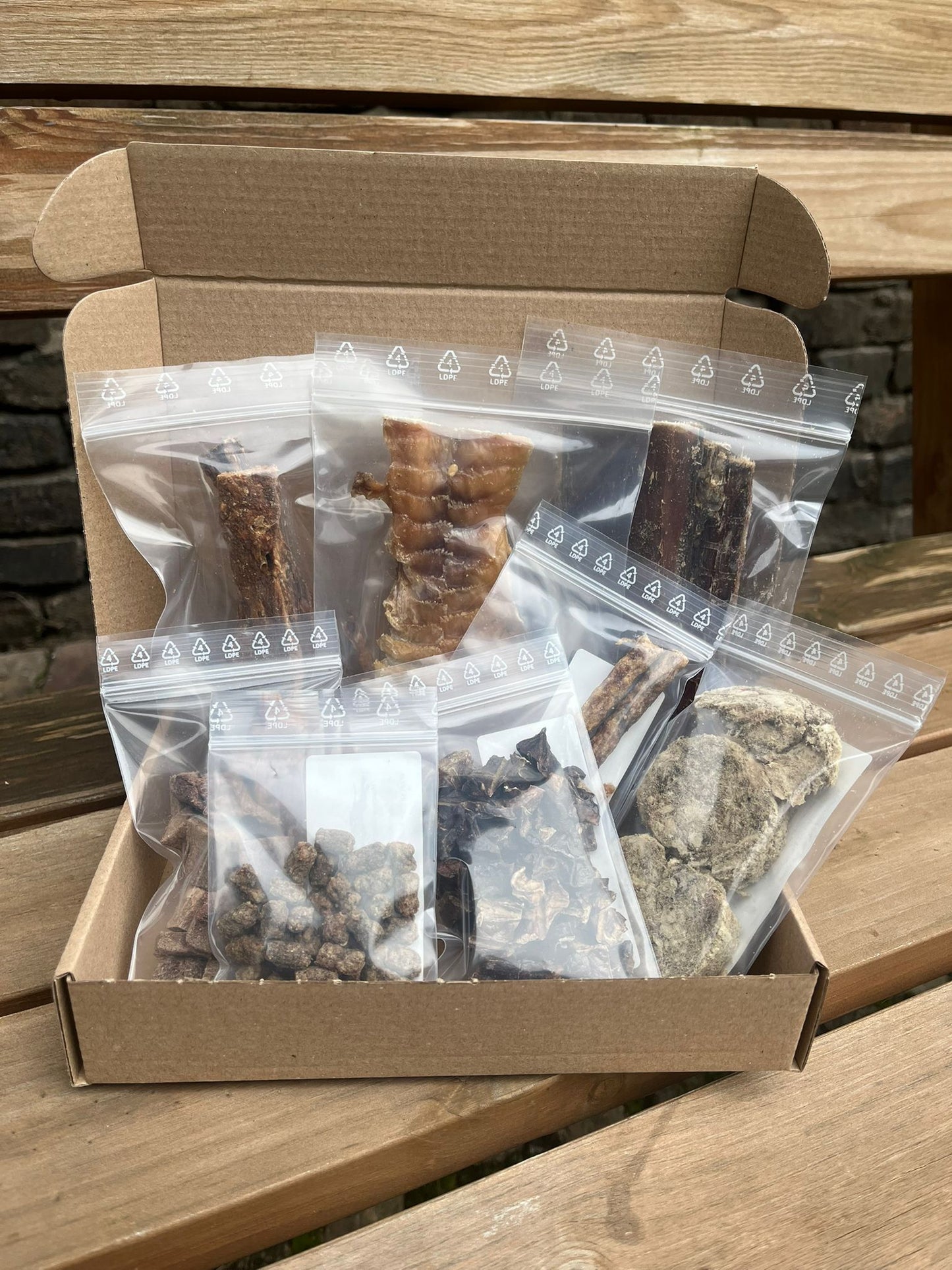 Naschkiste in verschiedenen Sorten